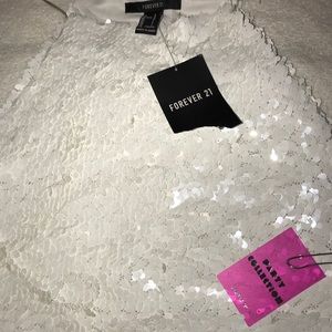 Forever 21 halter top/crop top